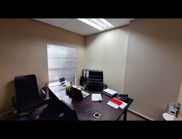 63M² OFFICE SOLD IN SONHEUWEL